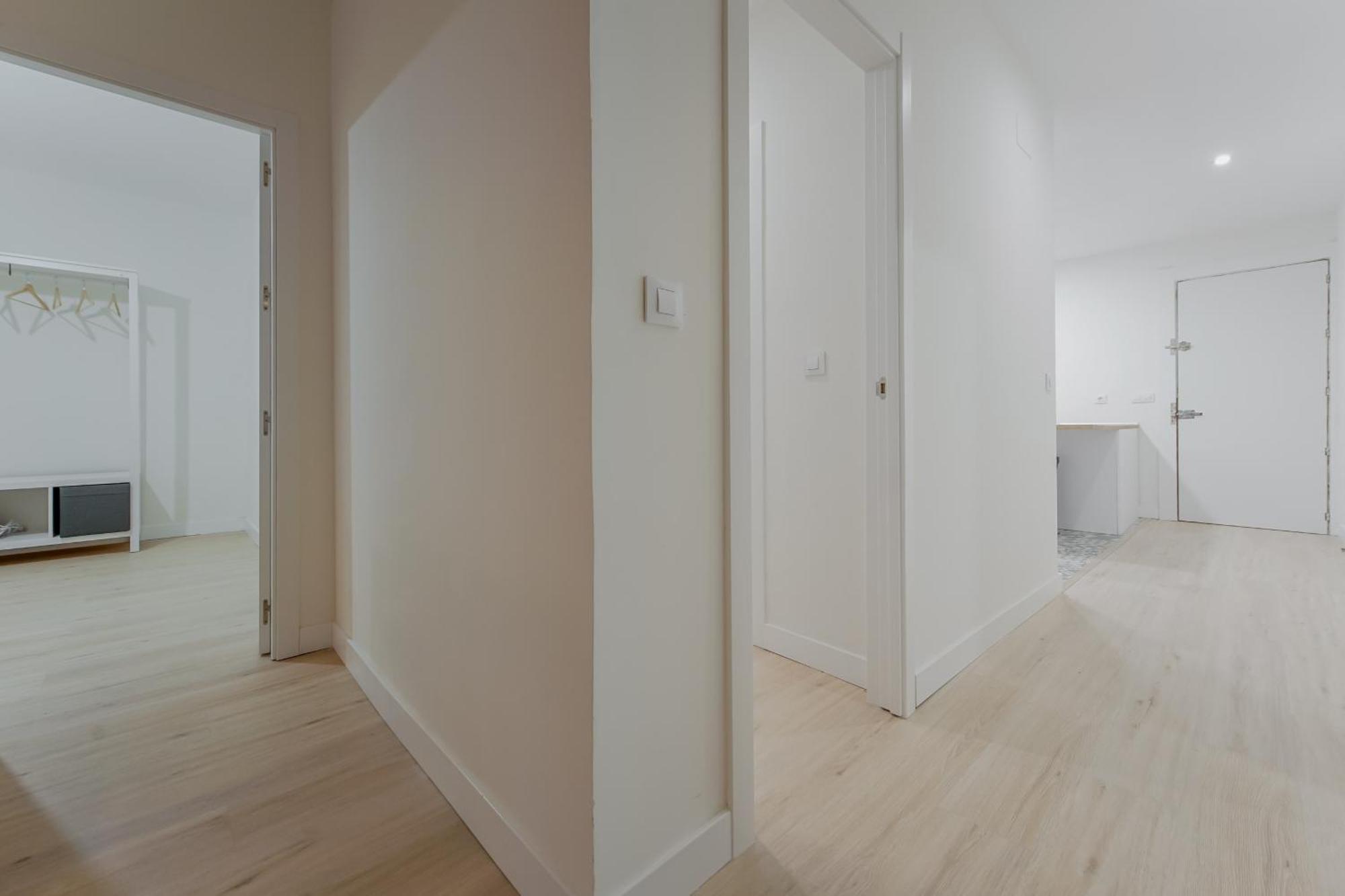 Toque Tradicional Para 6, En Tirso De Molina E1 Apartamento